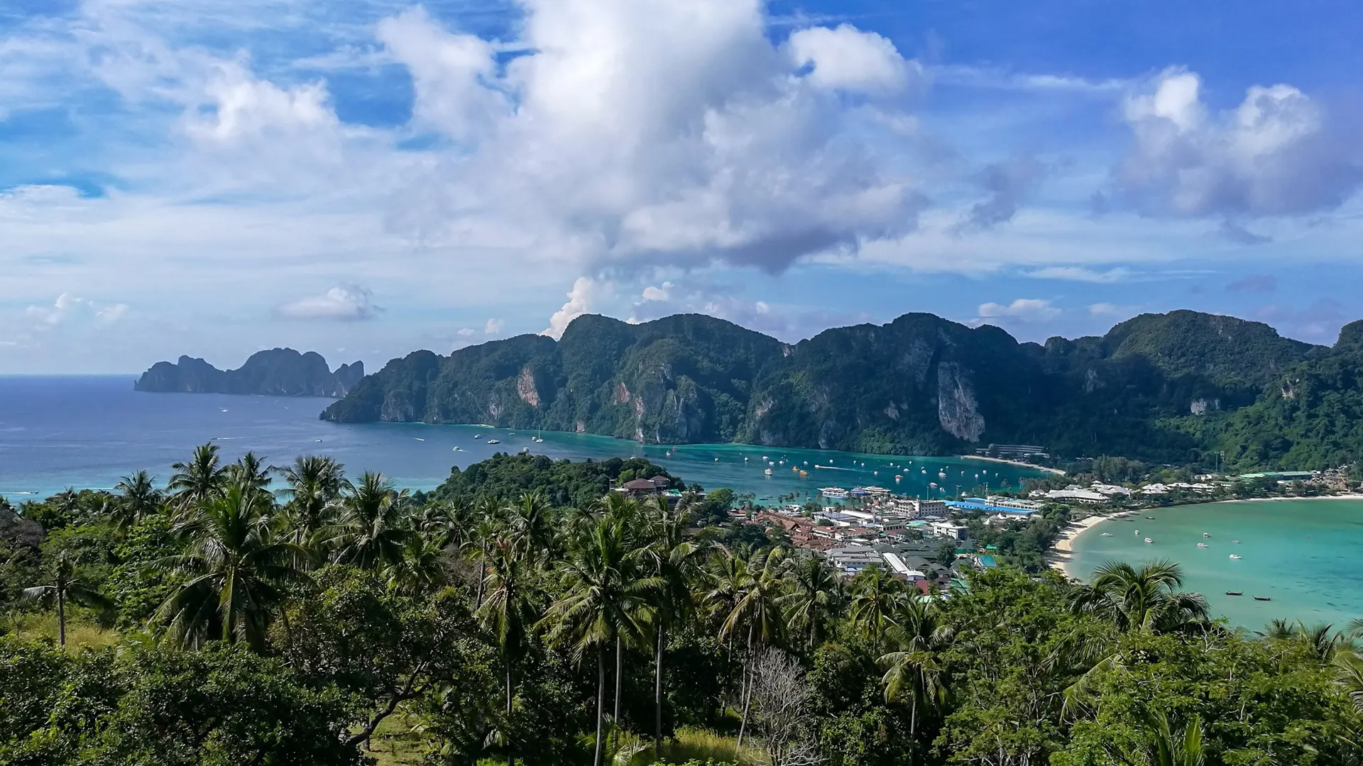 Thailand entdecken | Sehenswürdigkeiten | Koh Phi Phi | Ausblick vom Viewpoint 2 (ST) | Header 1920x1080px