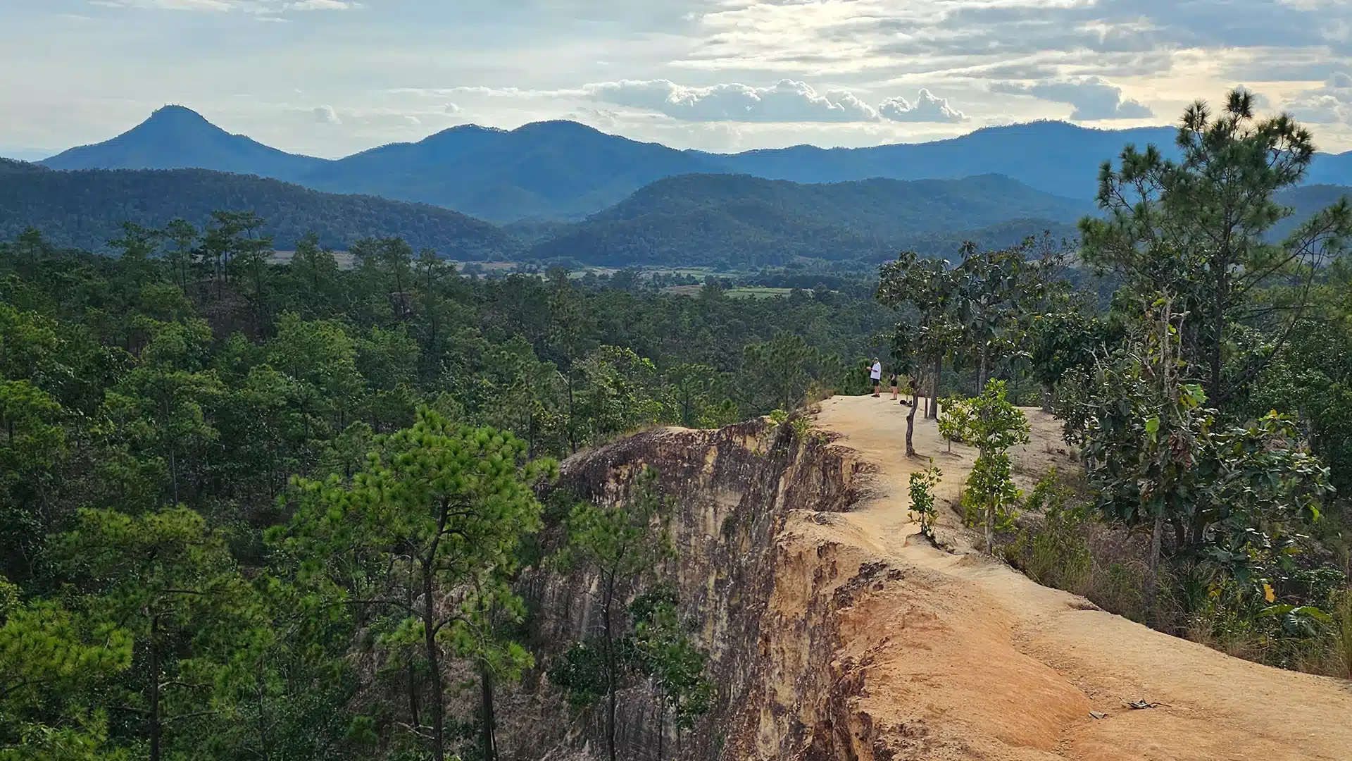 Header | Sehenswürdigkeiten in Pai 1