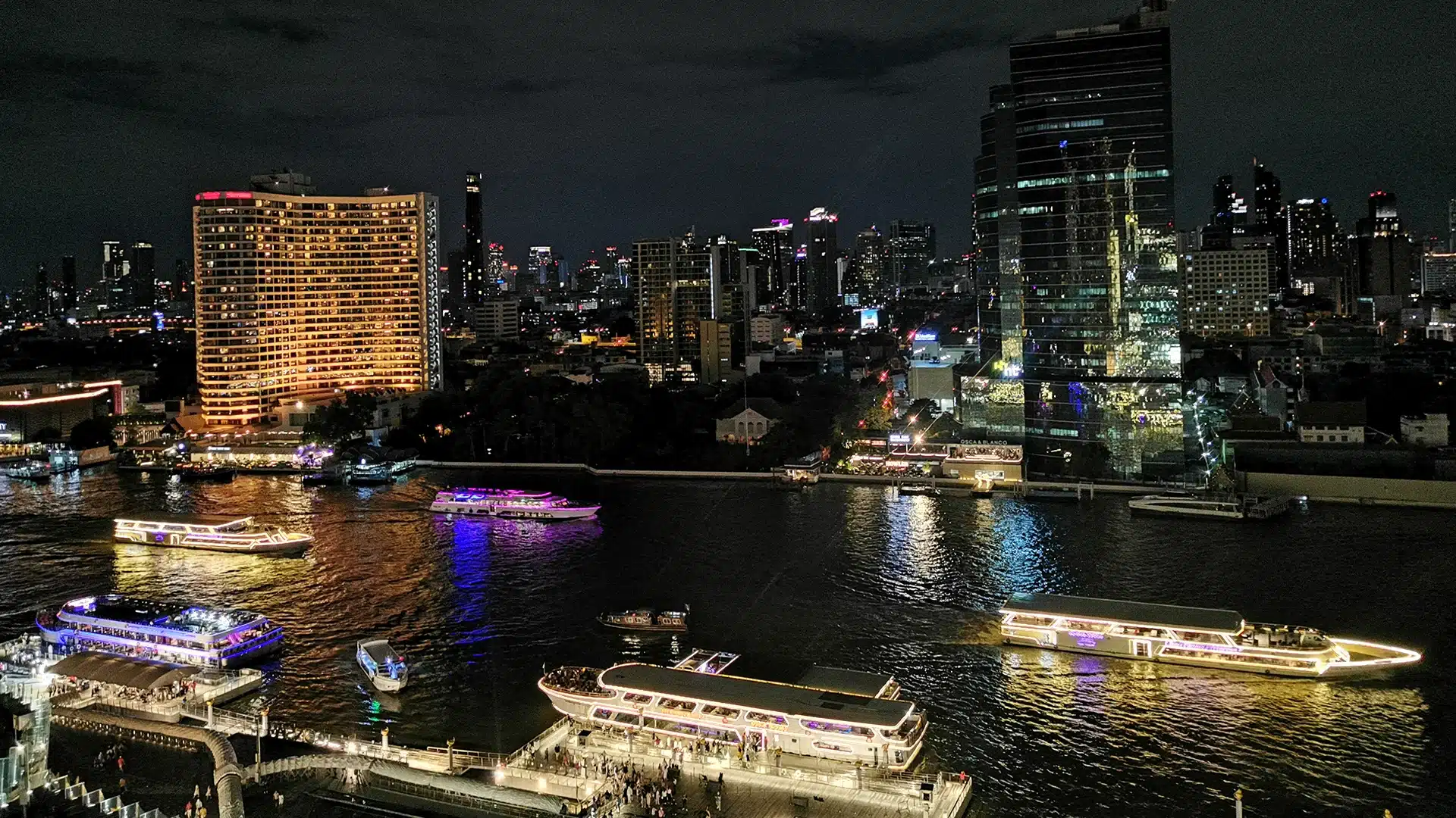 Chao Phraya Bootsfahrt 1 | Sehenswürdigkeiten in Bangkok
