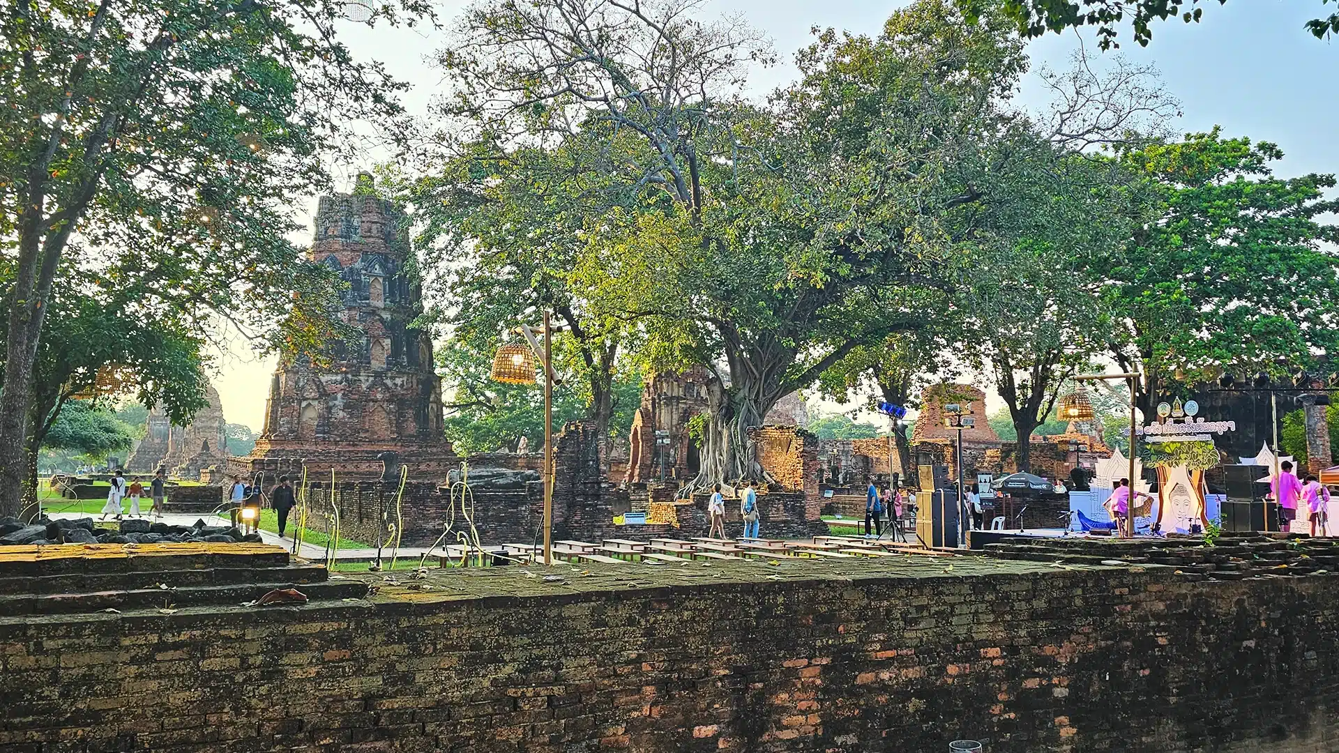 Wat Mahathat 1 | Sehenswürdigkeiten in Ayutthaya